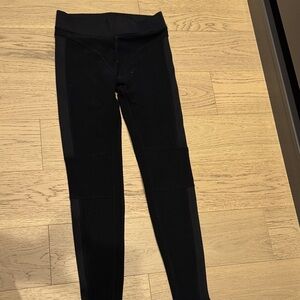 Alo Black Leggings